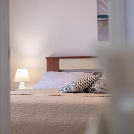 Maja And Sanja Apartmán *